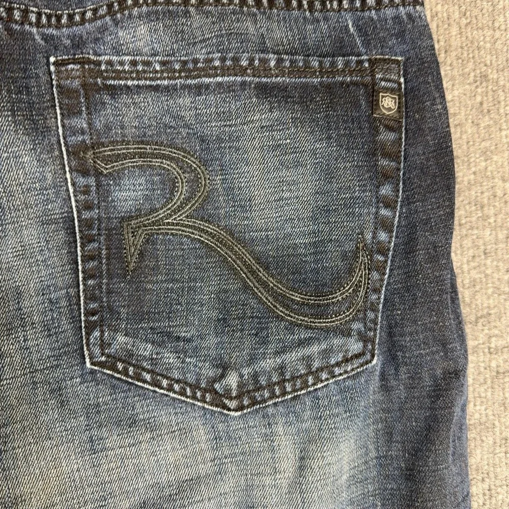 Rock & Republic Blast Jeans Mens 36x32 Blue Straight Leg Medium Wash Denim